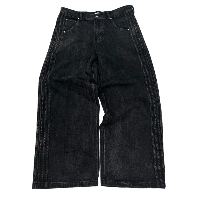 TRACK JEANS (BLACK/BLACK) heavencanwait.store