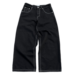 V2 SKULL JEANS (BLACK/WHITE) heavencanwait.store