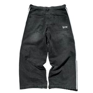 TRACK JEANS (BLACK/WHITE) heavencanwait.store