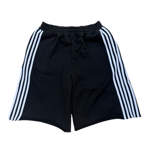 SPIKE SHORTS (BLACK) heavencanwait.store