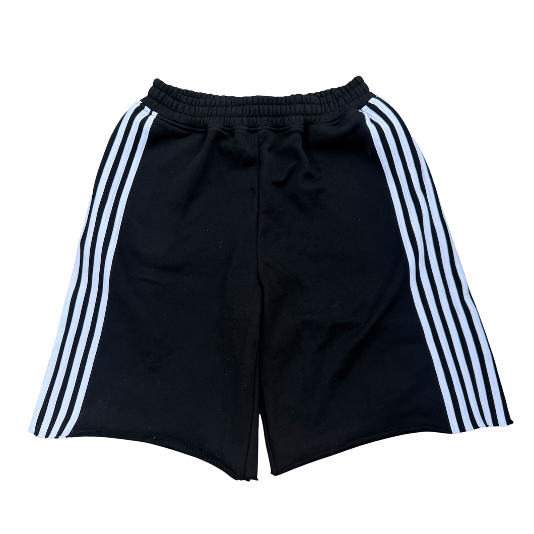 SPIKE SHORTS (BLACK) heavencanwait.store