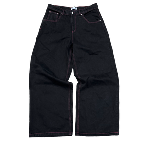 V2 SKULL JEANS (BLACK/RED) heavencanwait.store
