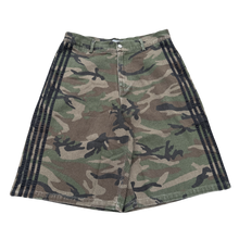 Load image into Gallery viewer, CAMO SHORTS heavencanwait.store