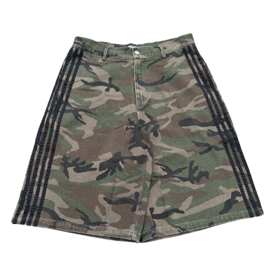 CAMO SHORTS heavencanwait.store