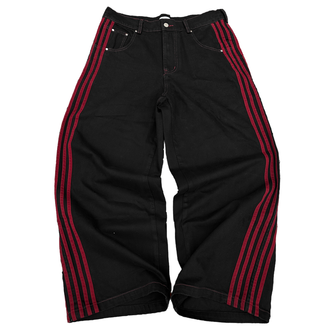 TRACK JEANS (BLACK/RED) heavencanwait.store